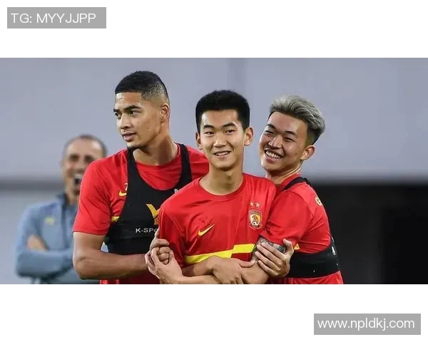 广州街舞队的表现分析：控制技巧与失误的深度探讨