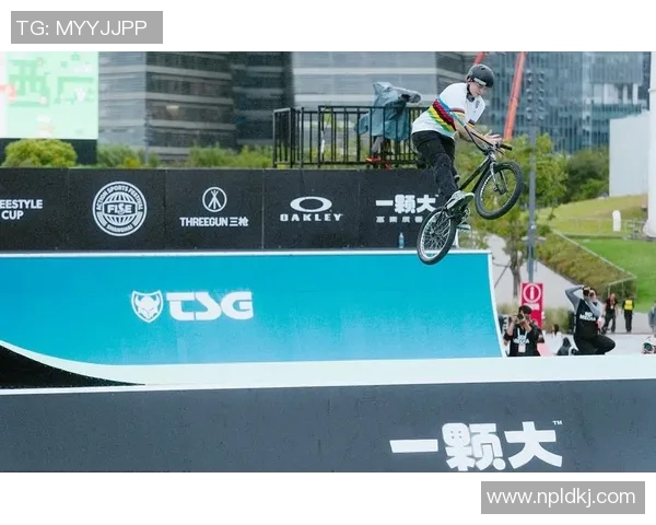 极限运动嘉年华上海队逆袭之路展现青春热血与激情挑战 极限运动嘉年华上海队逆袭之路展现青春热血与激情挑战