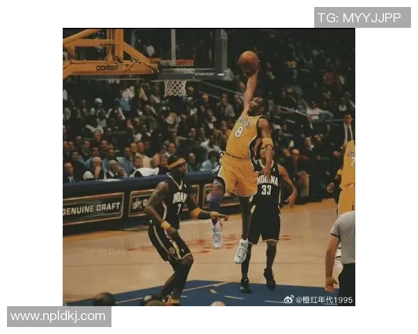 西安篮球队的节奏揭秘:激情与团队协作的完美融合 西安篮球队的节奏揭秘:激情与团队协作的完美融合