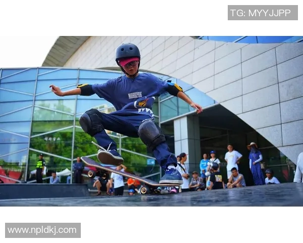 上海极限运动队快攻策略分析与比赛表现的得失总结 上海极限运动队快攻策略分析与比赛表现的得失总结