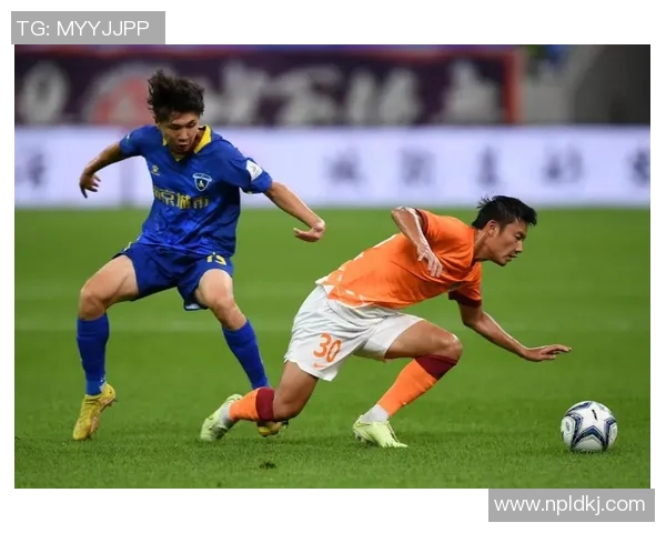 南京足球队的转型之路:从传统到现代的全面革新探索与实践 南京足球队的转型之路:从传统到现代的全面革新探索与实践