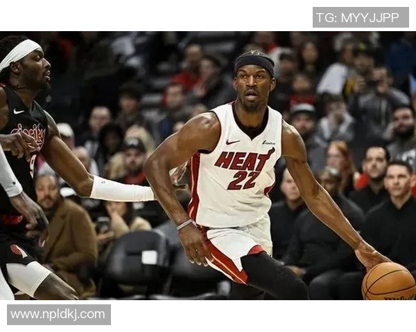 吉米巴特勒领衔热火队重返季后赛争夺总冠军的决心与挑战