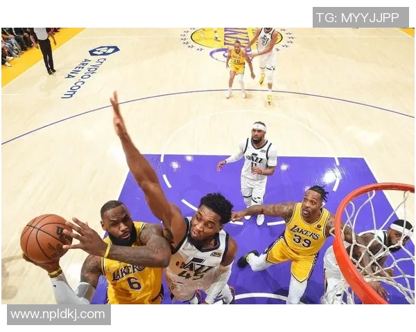 期特罗与博德的激烈对决展现足球魅力与战术智慧的完美结合