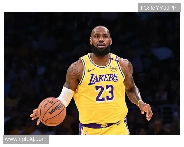 湖人队与黄蜂队季后赛第五场激战回顾与精彩瞬间分析