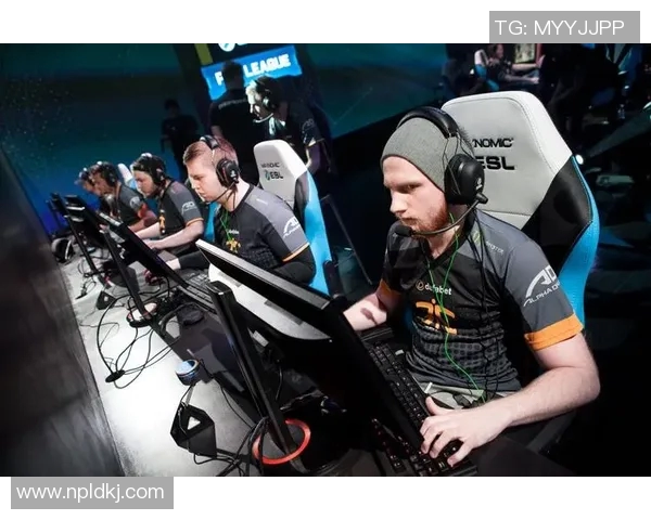 诶瓦尔与拉斯帕尔激战正酣谁能在这场较量中笑到最后