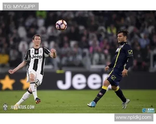 卡马亚与桑斯瓦尔的精彩对决揭示足球战术与球队实力的较量