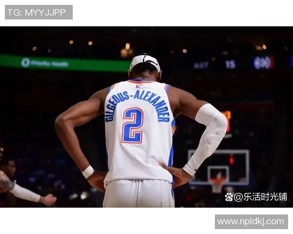 雷霆与快船激战回顾精彩瞬间录像回放分析与解读 雷霆与快船激战回顾精彩瞬间录像回放分析与解读