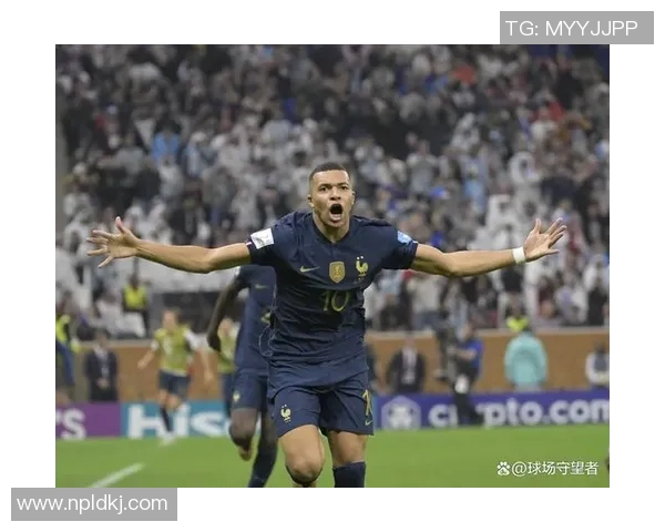 马丁内斯的传奇之路:从球场新星到世界足球的璀璨明珠 马丁内斯的传奇之路:从球场新星到世界足球的璀璨明珠