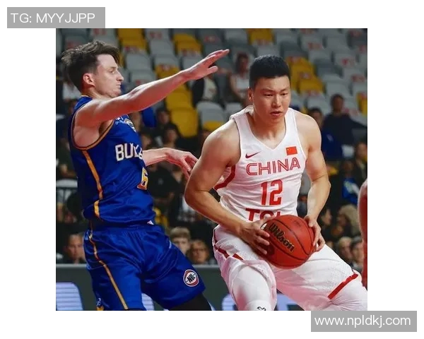 李根：从篮球场上的拼搏到人生旅途的坚持与成长