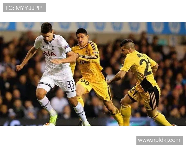 阿斯塔纳与撒迪纳摩的巅峰对决展现足球魅力与激情的较量