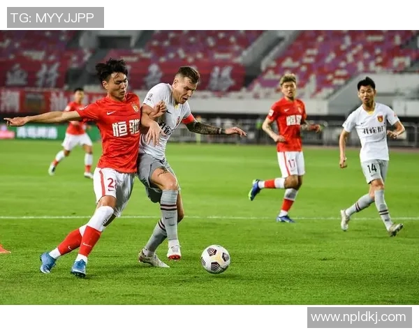 广州足球队阵地战分析：优劣势及未来发展方向探讨